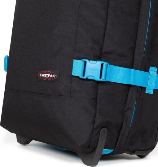 Eastpak TRANVERZ M Reiskoffer (67 X 35.5 X 30 Cm) - Kontrast Grade Blue -Mode Bagage Winkel 1136x1200 1