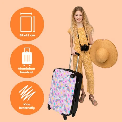 NoBoringSuitcases.com® Koffer Groot - Eenhoorn - Meisje - Patroon - Hartje - Trolley Koffer Met TSA-slot - Met Wielen - 90 Liter - Reiskoffer - 66 Cm -Mode Bagage Winkel 1200x1200 571