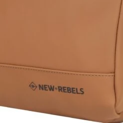 New Rebels® William - Rugtas - Bruin - Waterafstotend - 15.6151413121087 - 20L - 28x16x44cm - Rugzak / Backpack -Mode Bagage Winkel 1200x1200 964