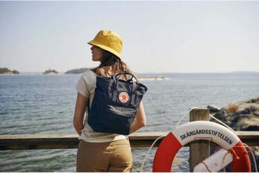 Fjallraven Fjällräven Kånken Totepack Unisex Rugzak - Navy -Mode Bagage Winkel 1200x805 2