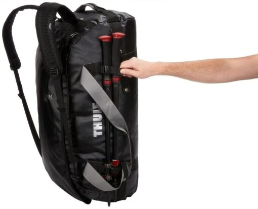 Thule Chasm Reistas L-90L - Zwart -Mode Bagage Winkel