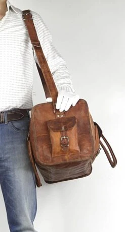 Merkloos Reistas Van ECHTE LEER - Sporttas - Weekendtas MALAGA Echte Leder - Cognac Bruin -HANDGEMAAKTE VINTAGE STIJL Duffel Tas -Mode Bagage Winkel 649x1200