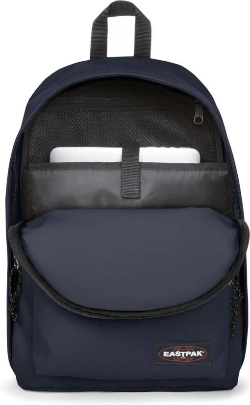 Eastpak OUT OF OFFICE Rugzak, 27 Liter, 13.3 Inch Laptopvak - Ultra Marine -Mode Bagage Winkel 741x1200 4