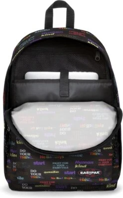 Eastpak OUT OF OFFICE Unisex Rugzak - Nostalgia Black -Mode Bagage Winkel 744x1200 4