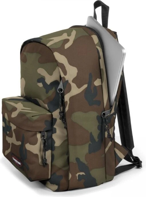 Eastpak Back To Work Rugzak - 15 Inch Laptopvak - Camo -Mode Bagage Winkel 893x1200 2